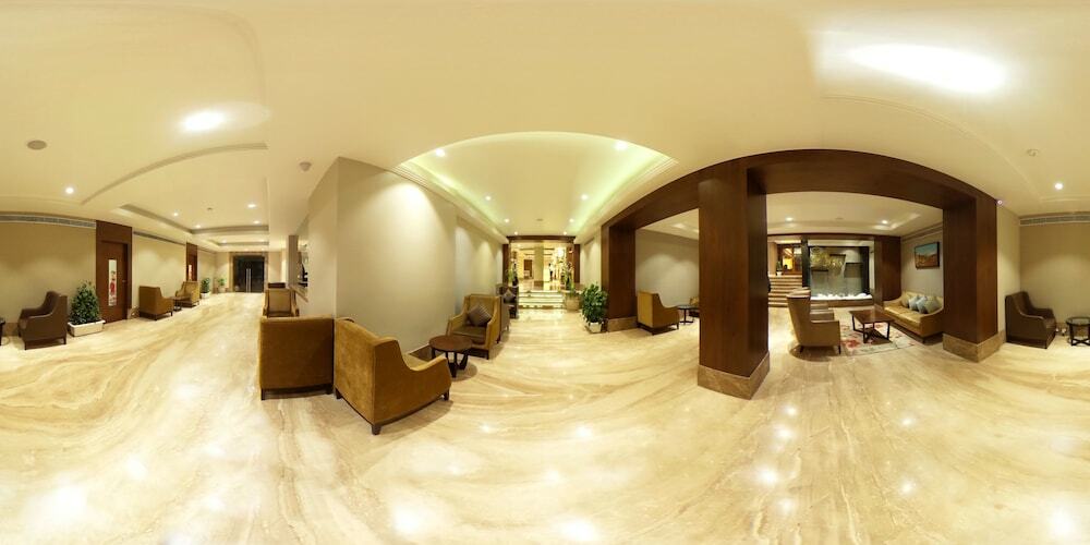 Hotel The India Benares Esterno foto